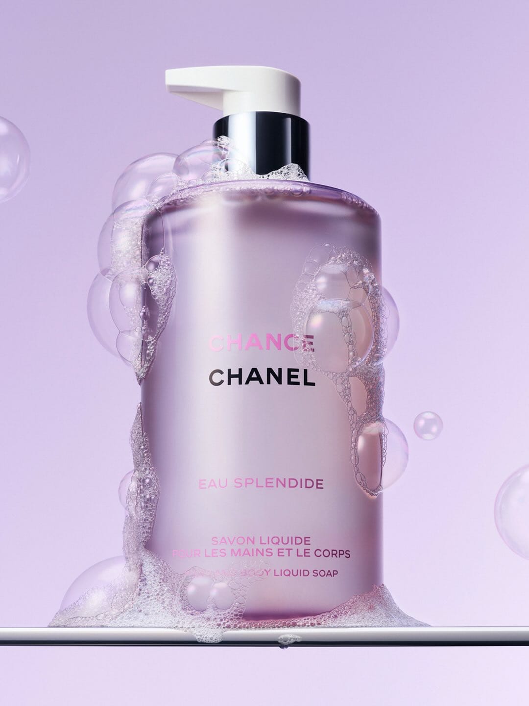 Chanel Chance Eau Splendide product photo: lilac and orchid pink, plastic, soft light, image 1 of 3