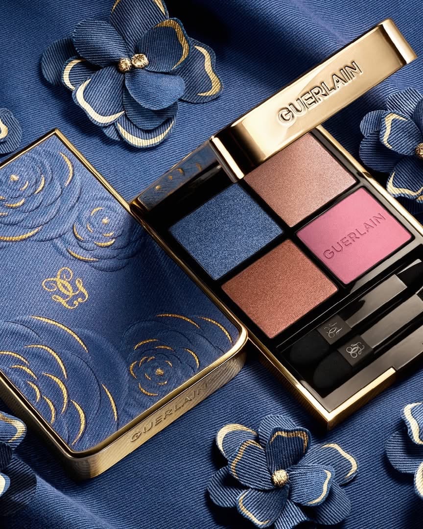 Guerlain Blooming Denim product photo: denim blue, polished gold and rosewood, metal, studio light, image 3 of 3