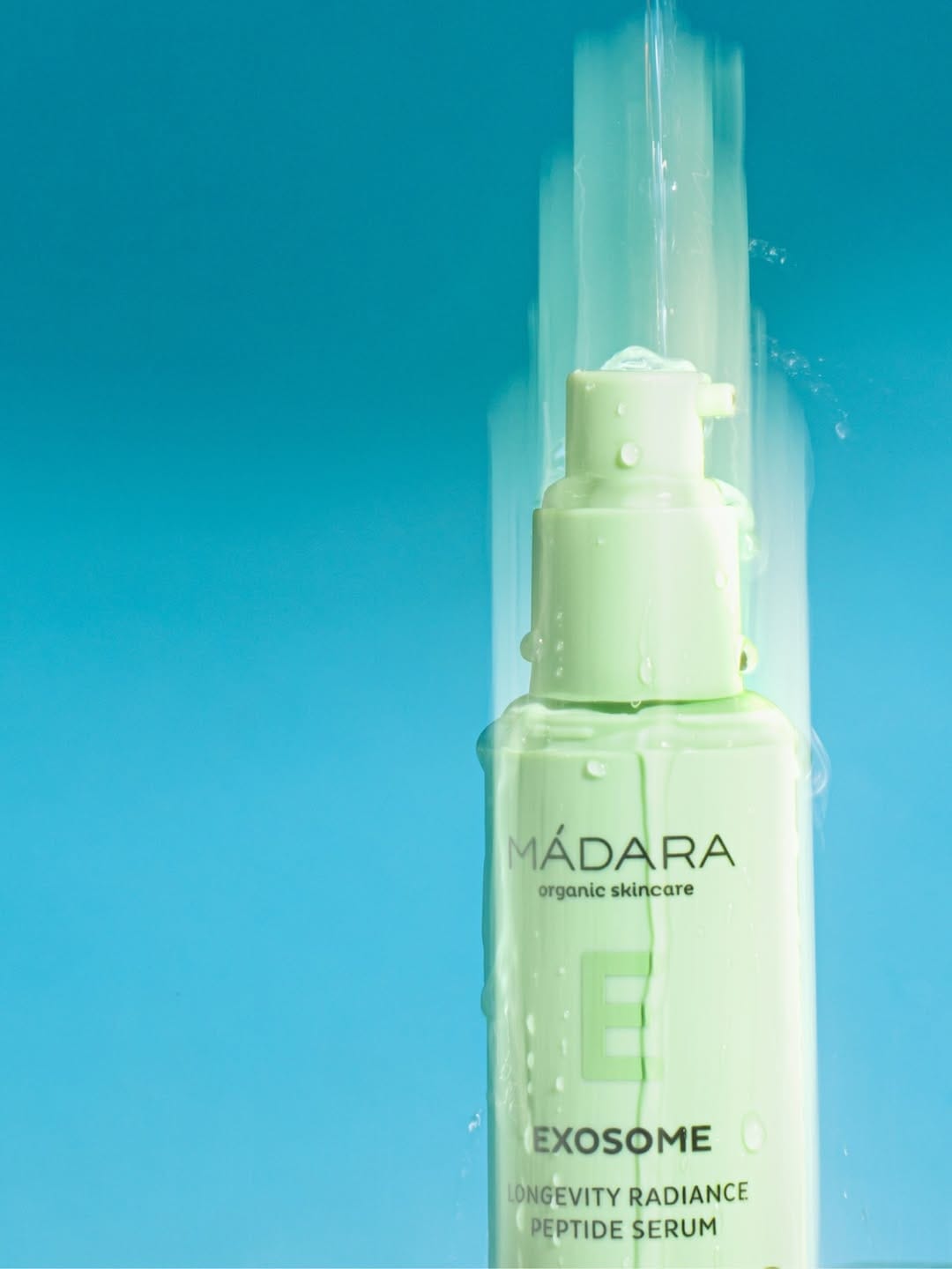 MÁDARA Organic Skincare product photo: mint green, plastic, studio light, image 1 of 3